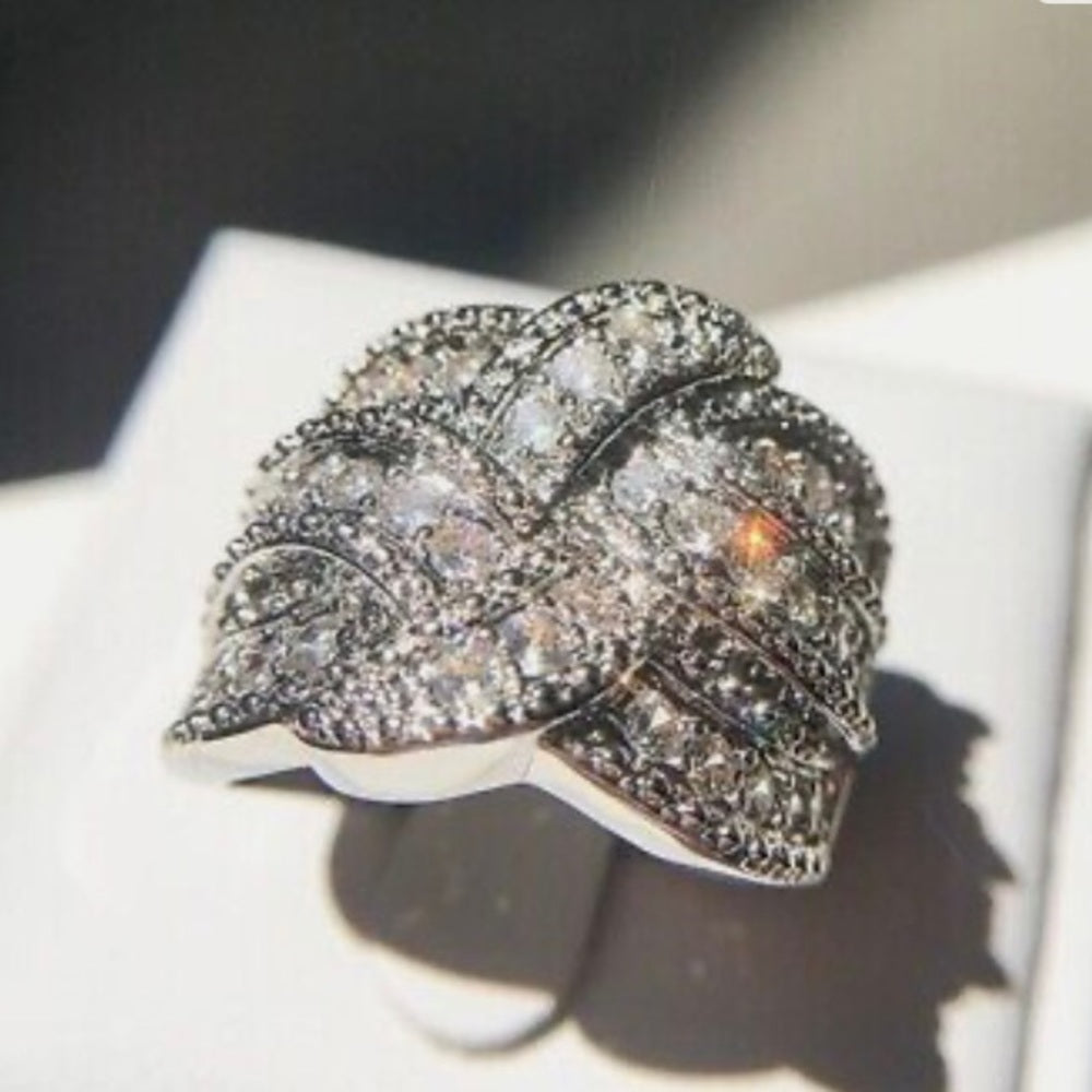 Faux Diamonds Cubic Zirconia 925 Silver Filled Ring