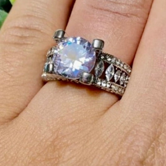 Elegant 5ct  Faux Diamond -Cubic Zirconia 925 Silver Engagement Ring