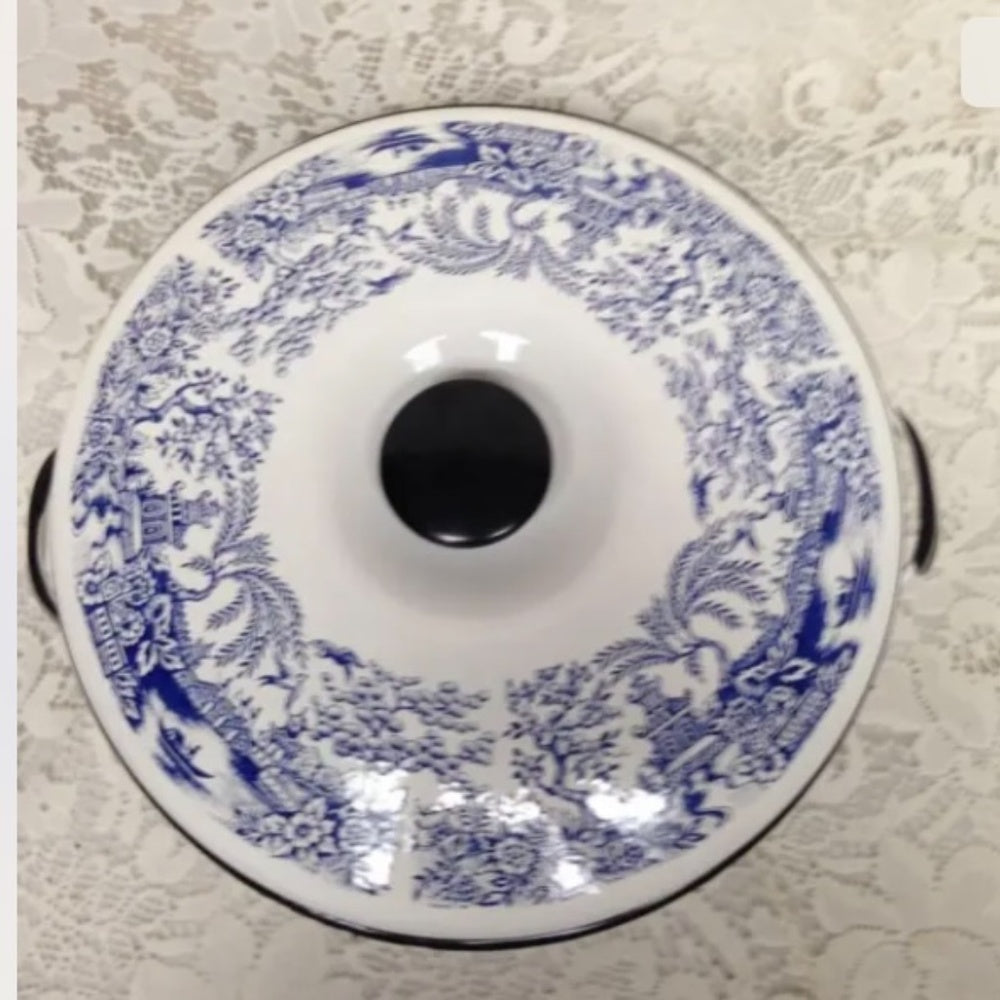 Blue Willow, Enamelware Cookware Large Dutch Oven w/ Lid 11in W x 10in D x 5.5in