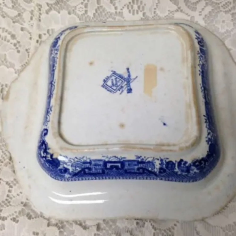 Antique Rare Ridgway  Blue Willow Covered Bowl, Soup Tureen 10.5in W x 6.5in