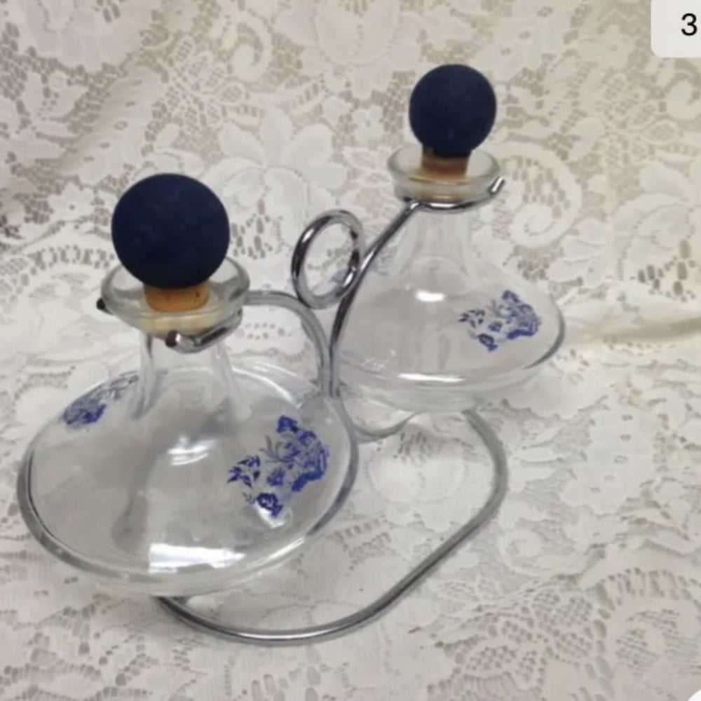 Vintage, 3-pc Blue Willow Oil and Vinegar Cruet Set