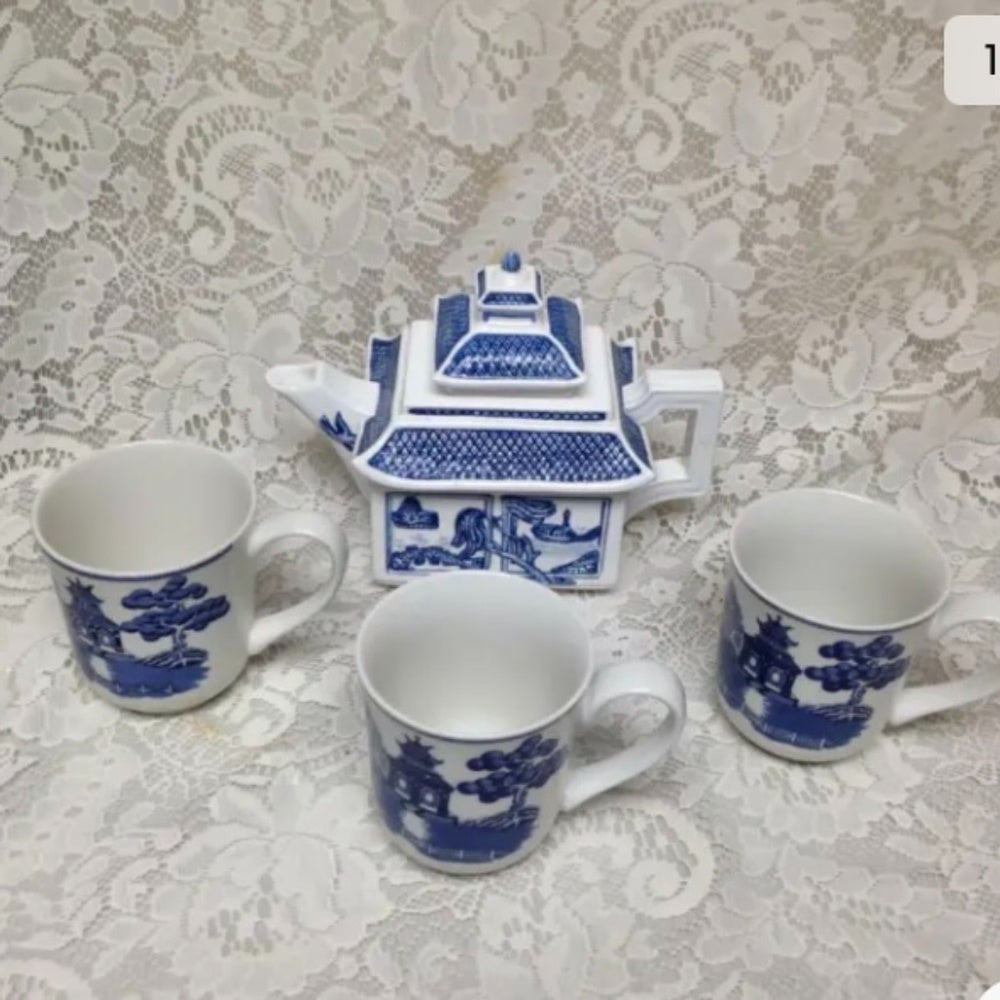 Vintage, Rare, Christopher Johnson, Pagoda Blue Willow 5-pc Tea Set