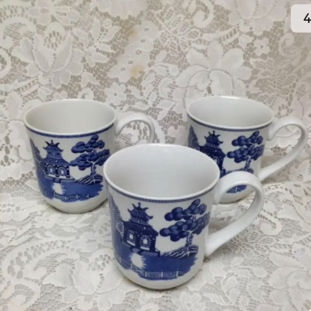 Vintage, Rare, Christopher Johnson, Pagoda Blue Willow 5-pc Tea Set
