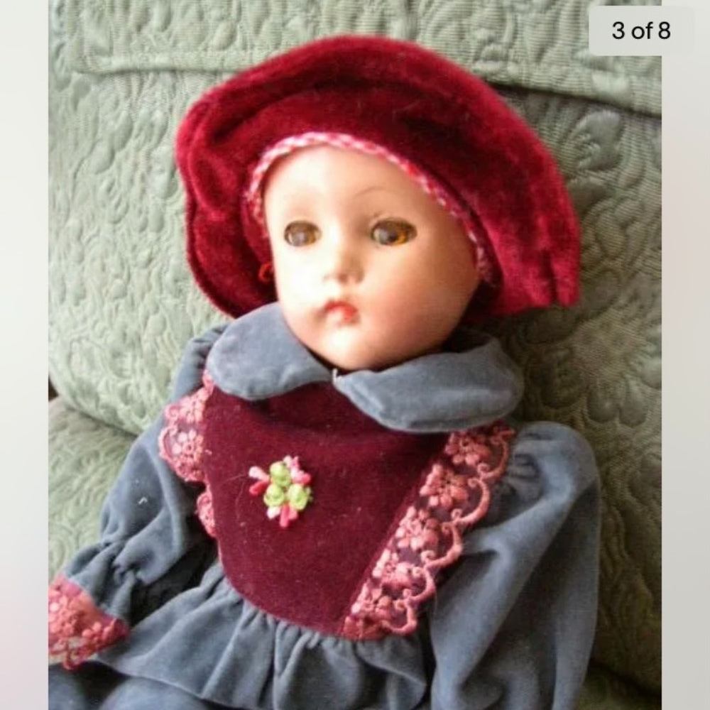 Vintage, Effanbee Suzanne Composition Doll in Velvet Gown