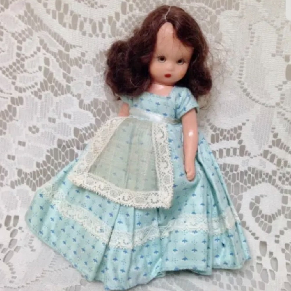Vintage1940-50s 5.5in Nancy Ann Story Book Doll in Blue Printed Dress and Apron