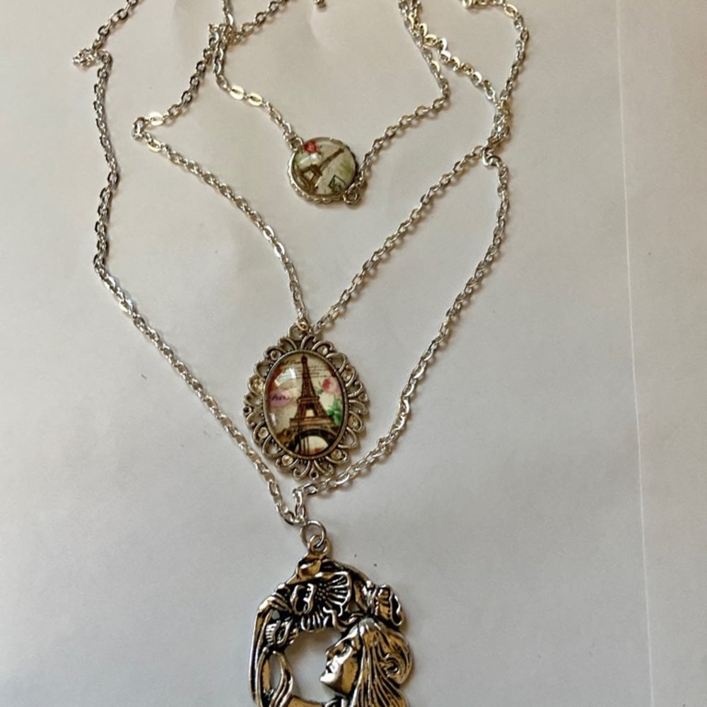 Stunning, French Art Nouveau  3 strands  Pendant Necklace