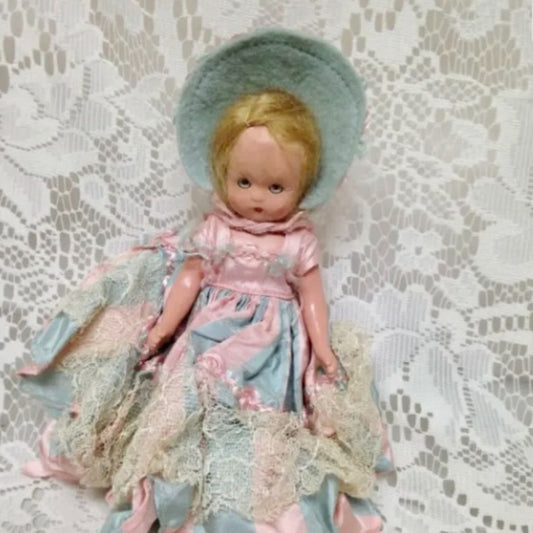 Vintage1940-50s 5.5in Nancy Ann Story Book Doll in Pink n Blue Stripes Dress/Hat
