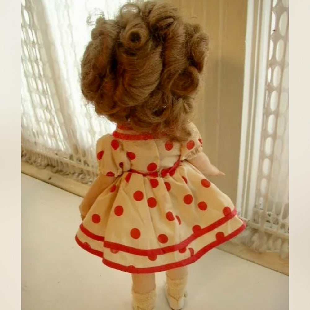 1973, The Worlds Darling, Genuine 16in Porcelain Shirley Temple  Doll