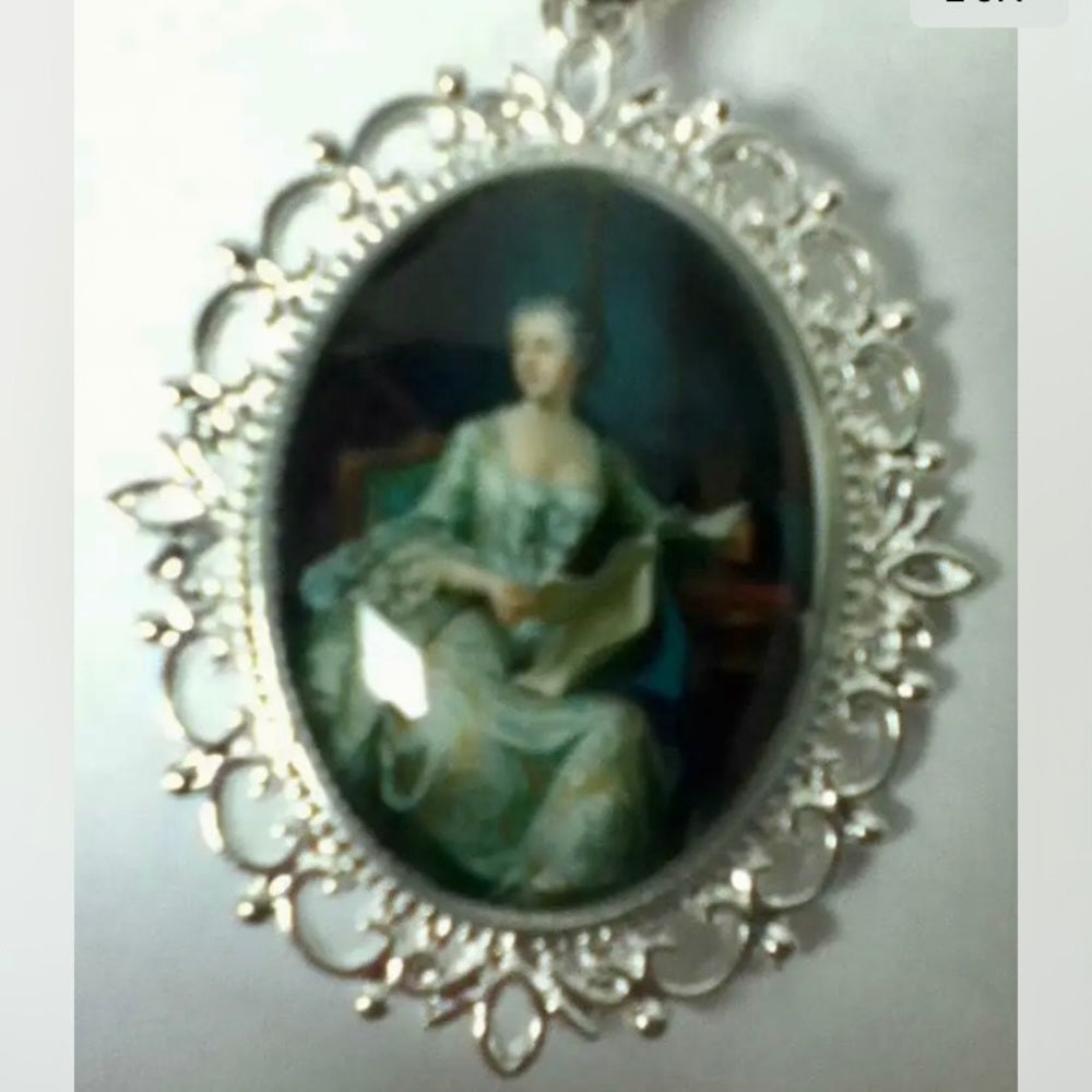 Glass Cabochon Cameo of a Lady in Green Gown,  Brooch-Pendant with 925 Chain Ne