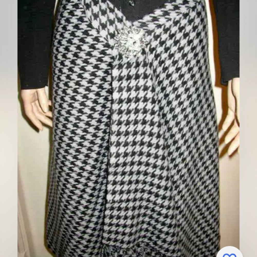 Beautiful, Black and Gray Wool Houndstooth Scarf, Wrap, Shawl, etc