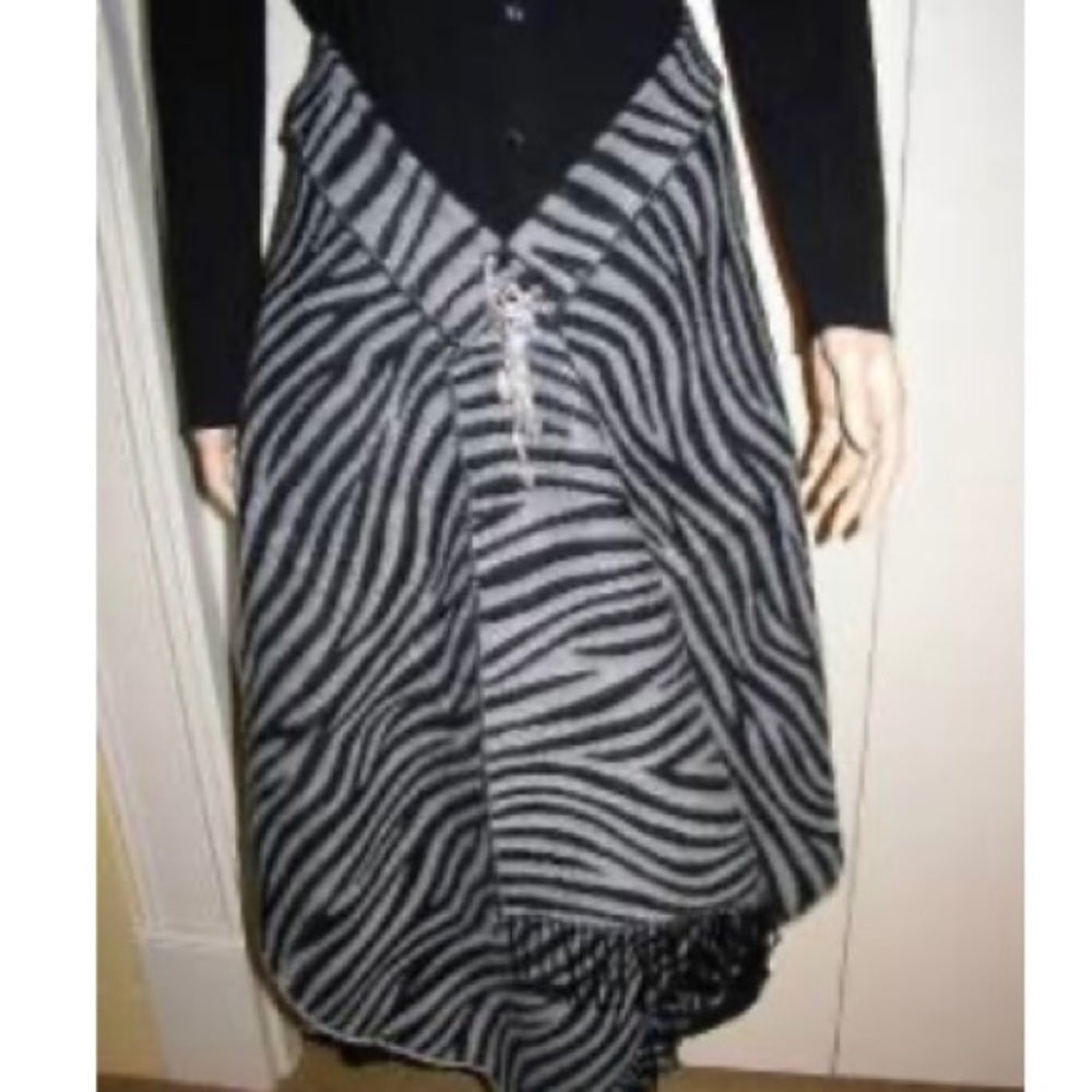Beautiful Gray and Black Wool Animal print Scarf, Wrap, Shawl, etc.