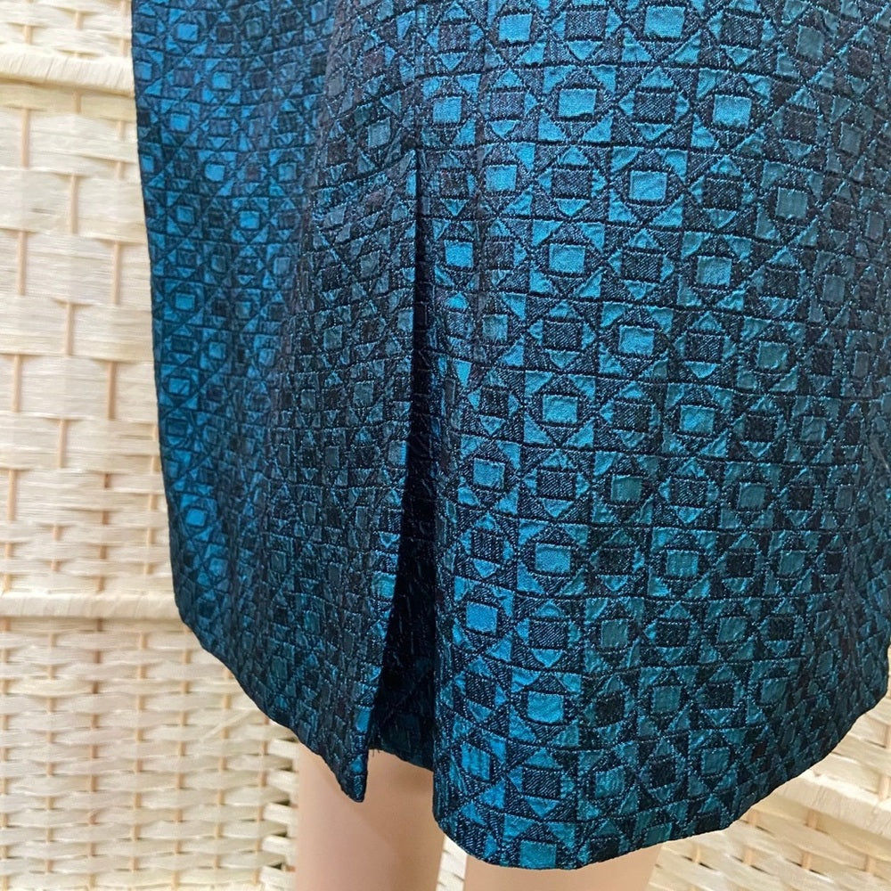 Leslie Fay 2pc Dark Teal Suit Outfit Set. (Size M-L)
