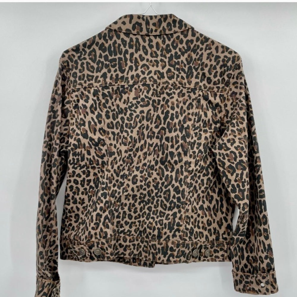 Nine West Leopard Brown Jean Jacket. Size M