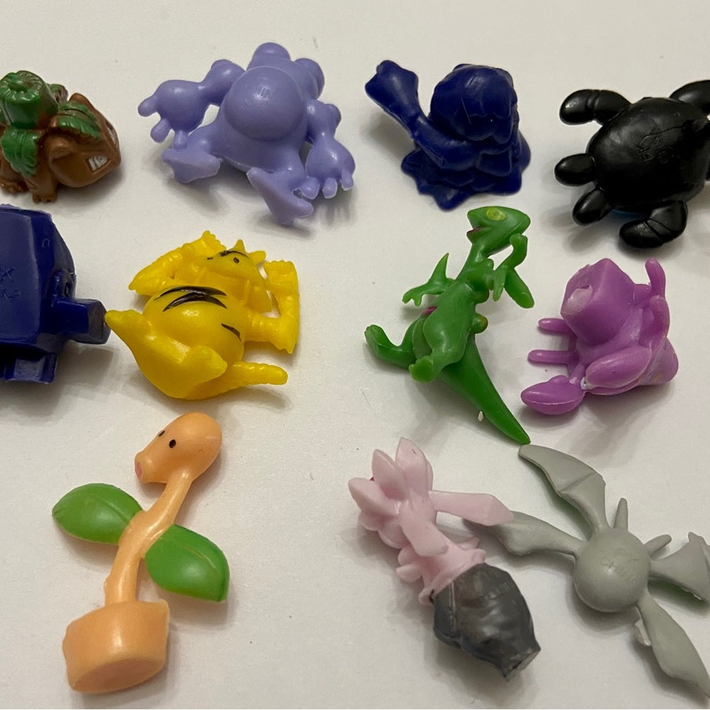 Lot of 11 Pokemon Figures # 3