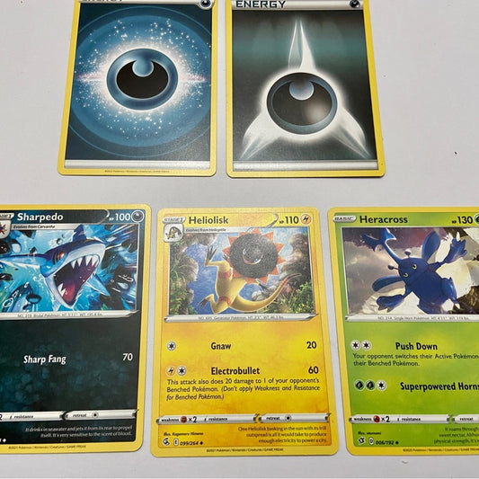 Lot of 5 Pokemon Cards # 4