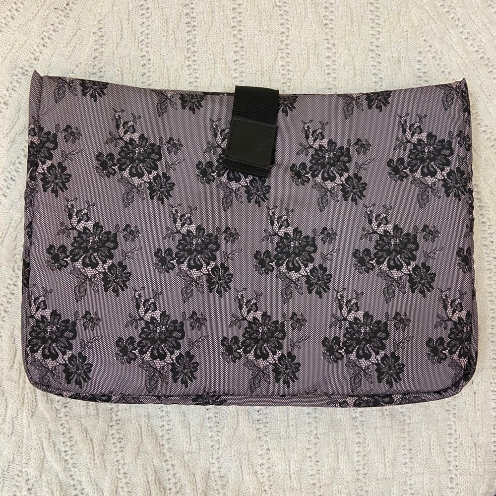 Vintage, Gray Lace Printed Fabric Cosmetic Pouch-Travel Case