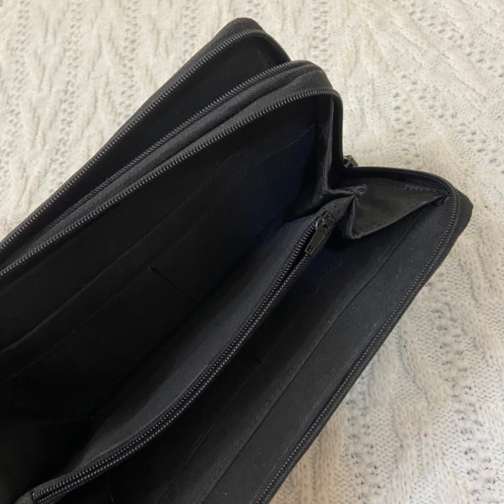 Vintage, Wilsons, Black Genuine Leather Zippy Long Wallet