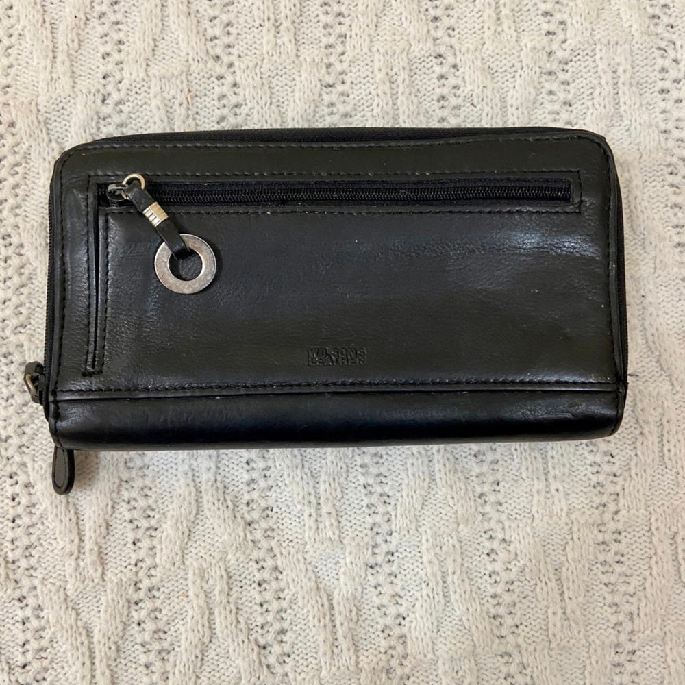 Vintage, Wilsons, Black Genuine Leather Zippy Long Wallet