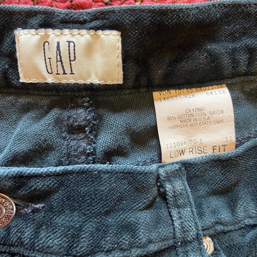 Vintage, Gap, Black Velvlety Low Rise Fit Ladies Pants. (Size L)