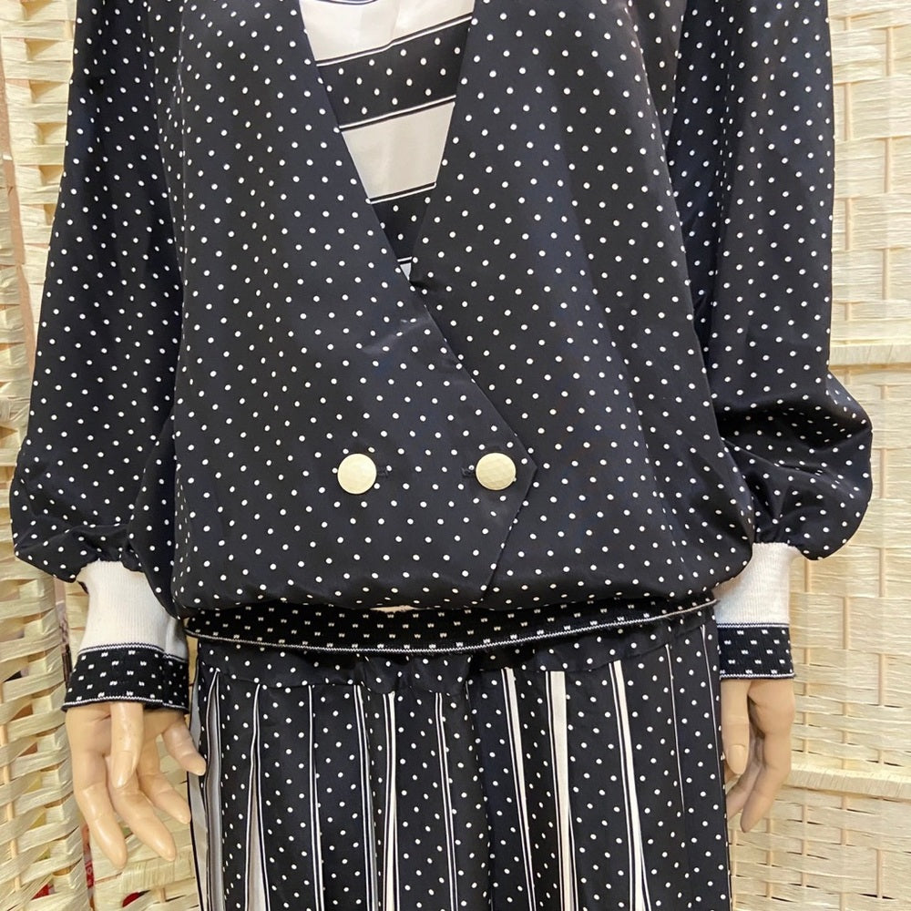 Vintage, Evanna Black and White Polka Dot Blouse and Skirt Set ( S-14)
