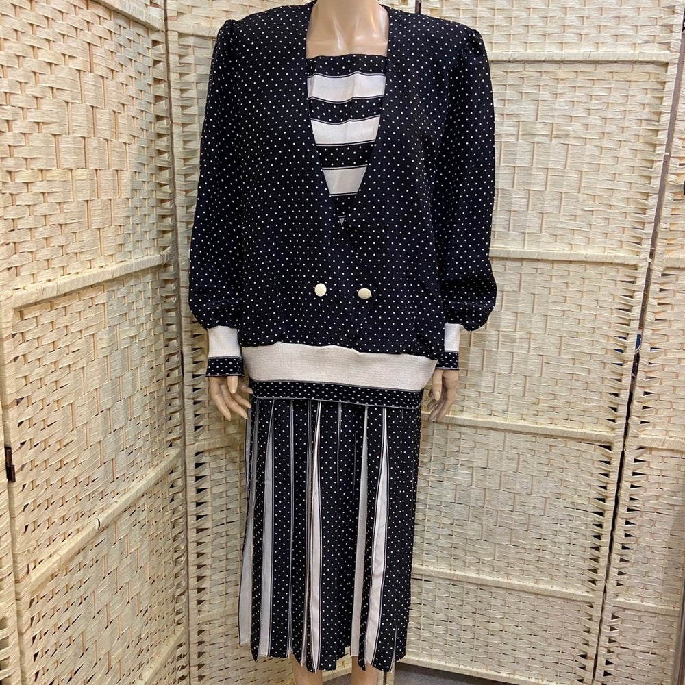 Vintage, Evanna Black and White Polka Dot Blouse and Skirt Set ( S-14)