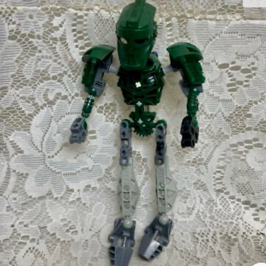 Vintage, Rare, Lego, Bionicle Green-Gray Action Figure 8in x 4in