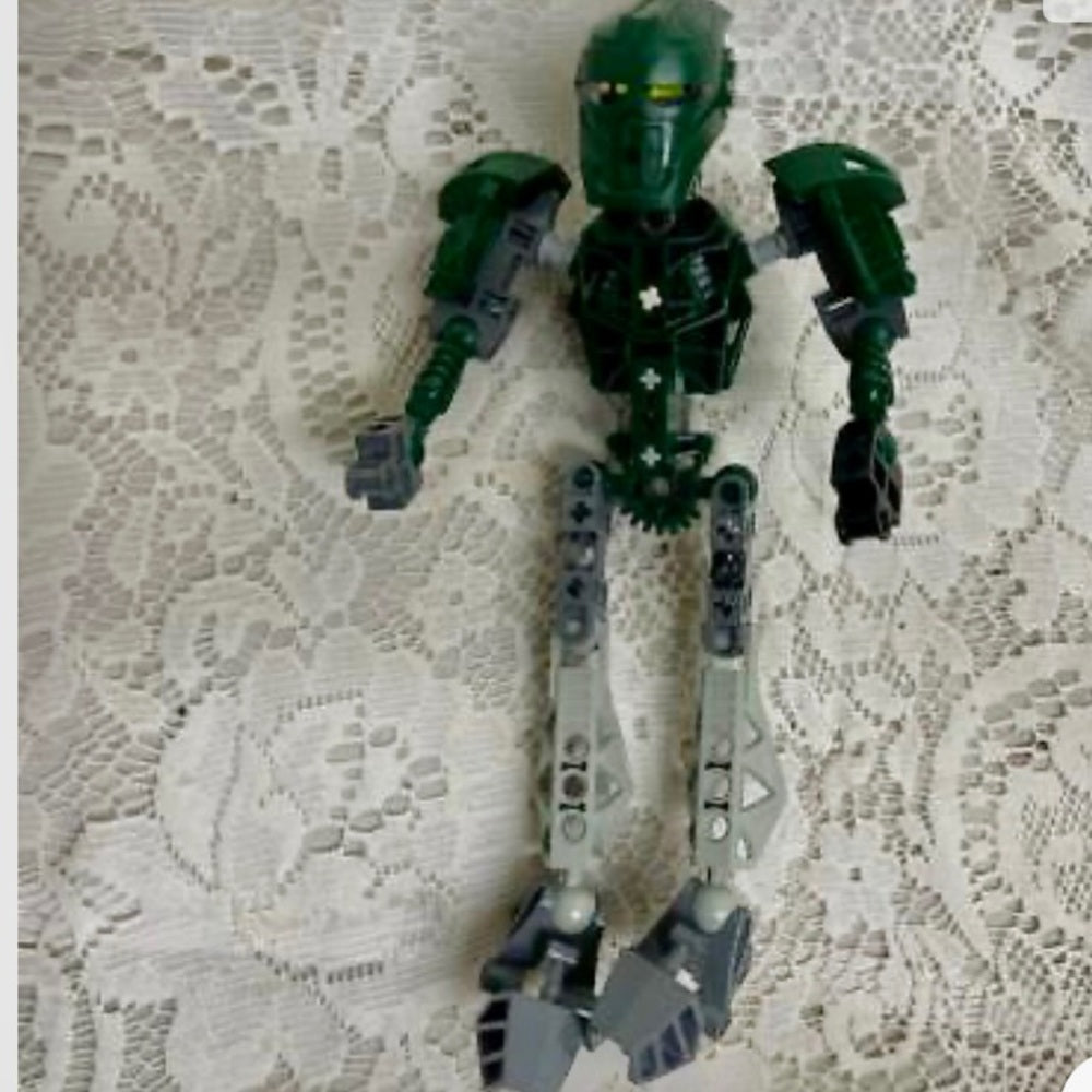 Vintage, Rare, Lego, Bionicle Green-Gray Action Figure 8in x 4in
