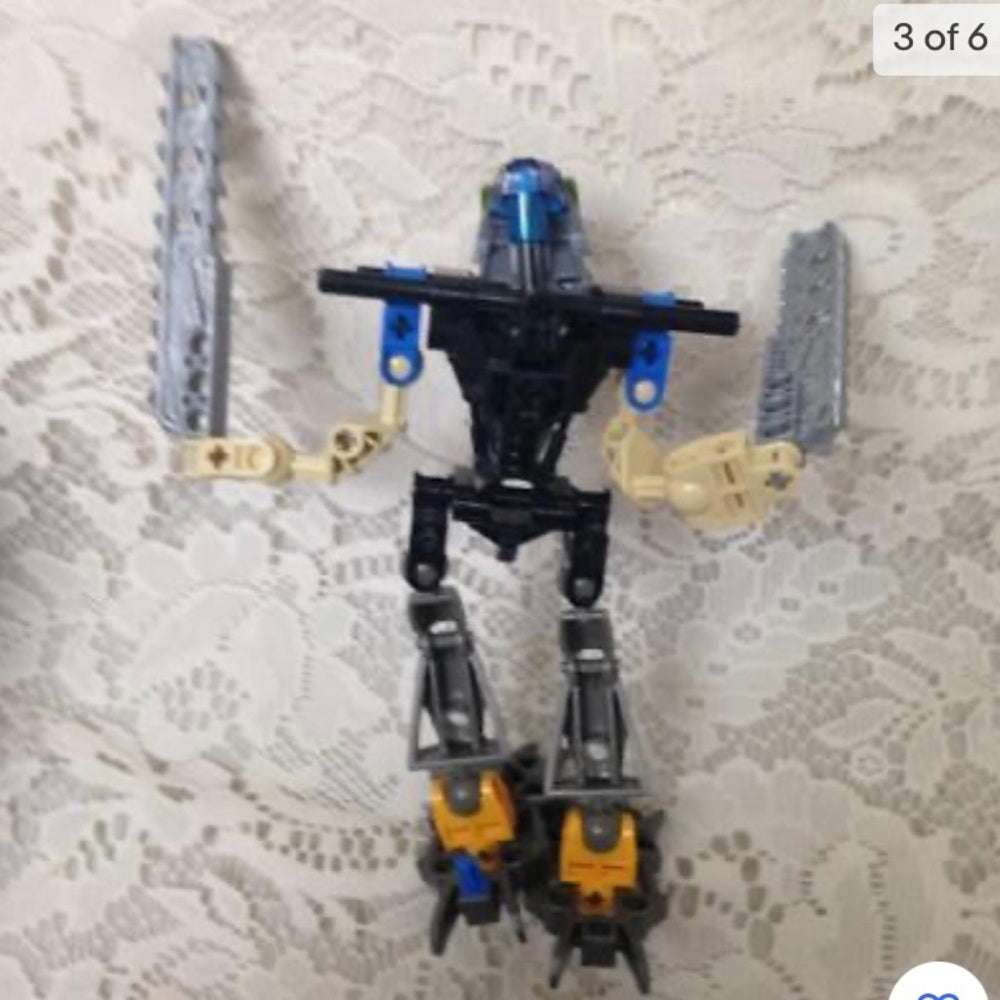 Vintage, Rare, Lego, Bionicle Green Head Action Figure  8in x 6.5in x 2.25in