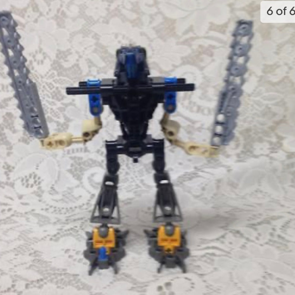 Vintage, Rare, Lego, Bionicle Green Head Action Figure  8in x 6.5in x 2.25in