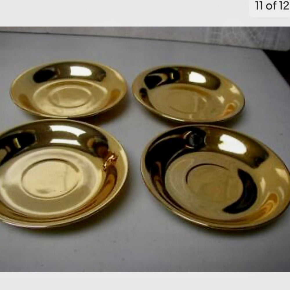 Vintage,  Made in Japan, 12-pc Musical-Gilded Ceramic Tea Set (sftz)  This is a