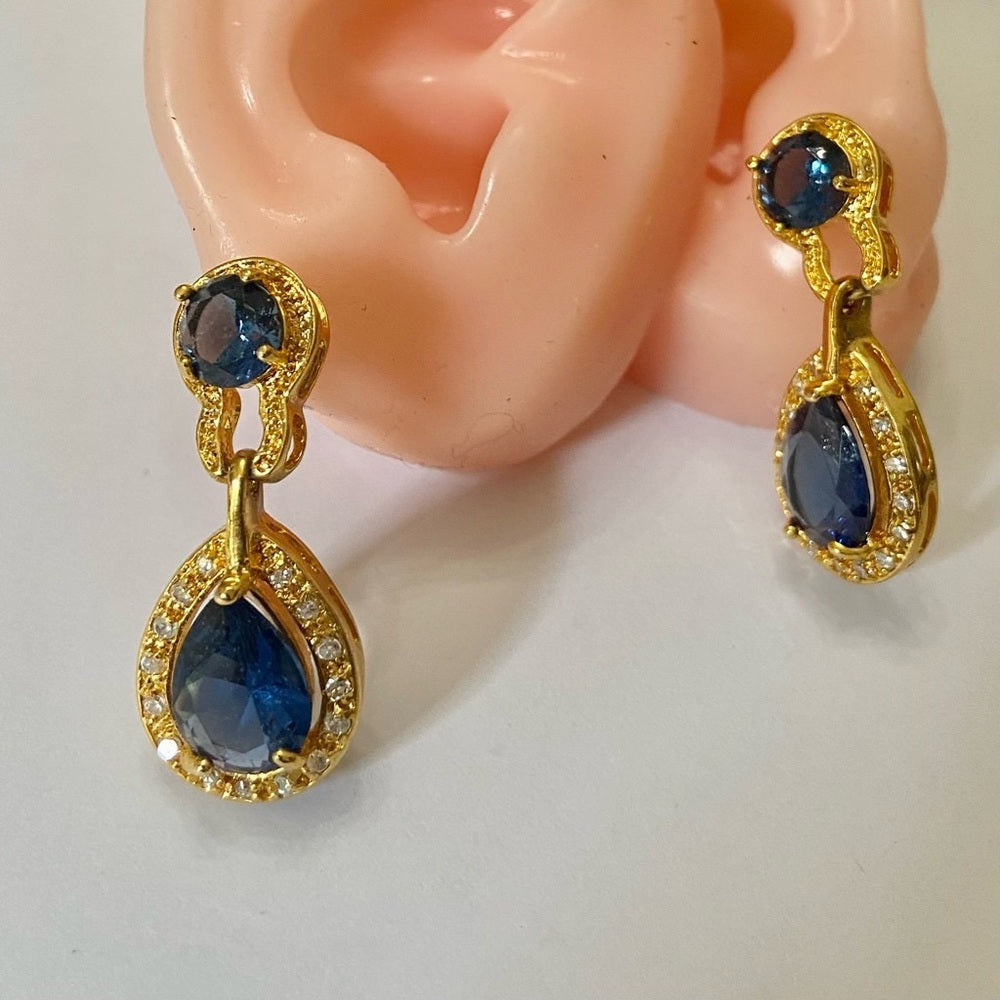 Vintage, Gold Tone, Blue Sapphire Dangling Pierced Earrings