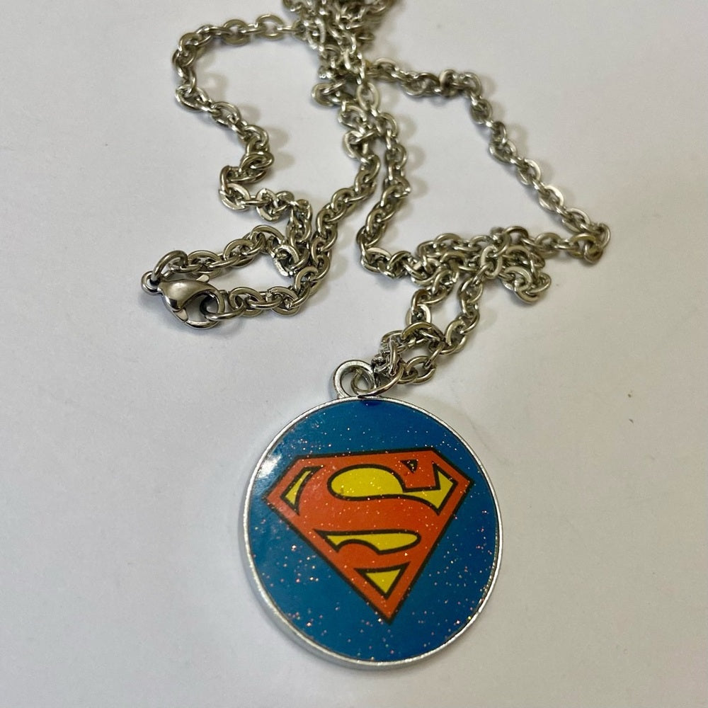 Vintage, 5-pc of Marvel Pendant Necklace