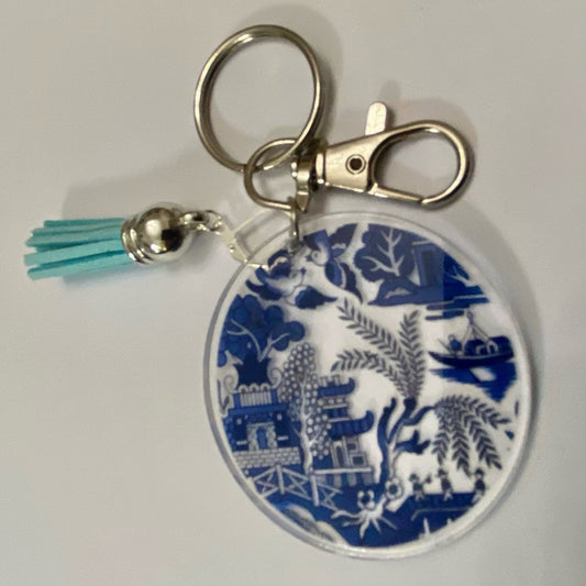 Beautiful, Rare,  Blue Willow, Round Plastic Key Chain, 4.in L x 1.5in D