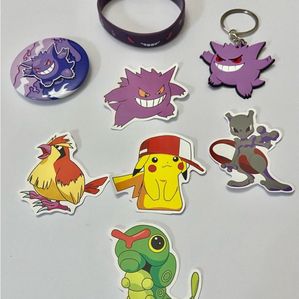Lot of 8pc Pokemon Collectibles. (G)