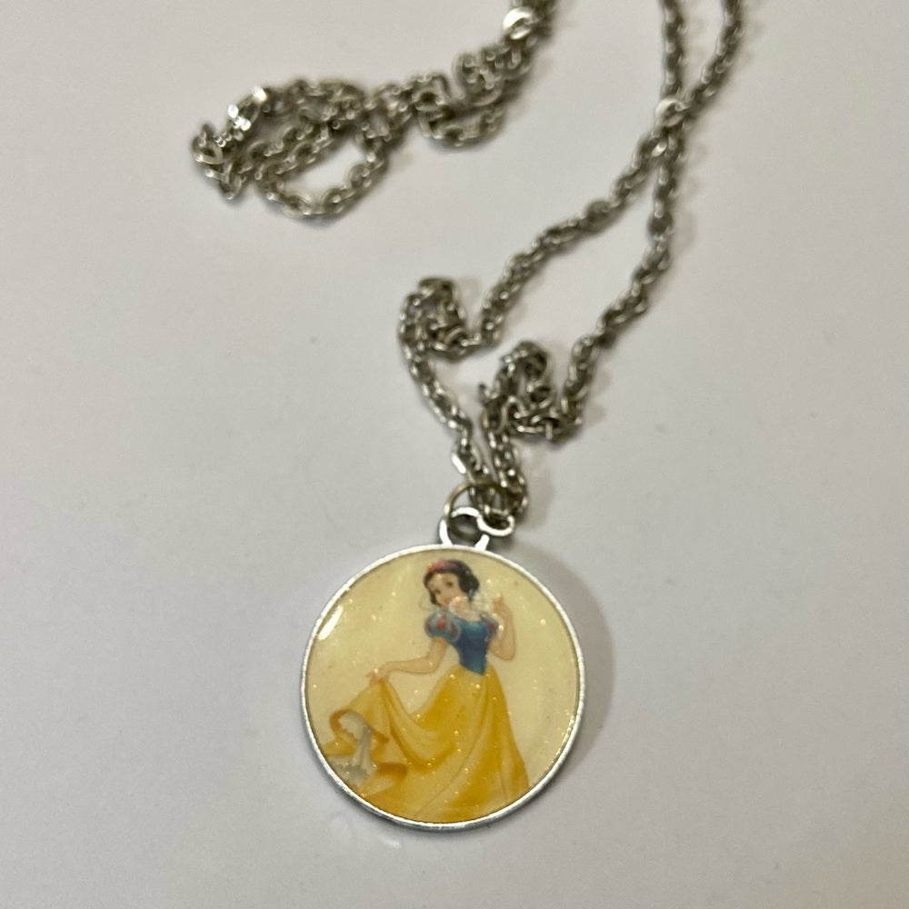 Vintage,  Disney Princesses Necklace- Snowhite