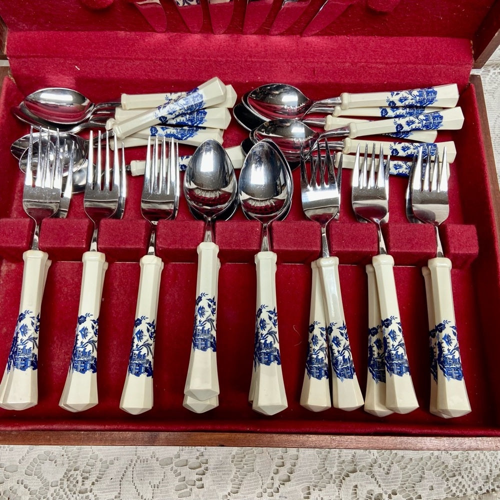 Vintage, Oxford Hall, Japan 36-pc Blue Willow Flatware, Service for 6 ((3T-1022)