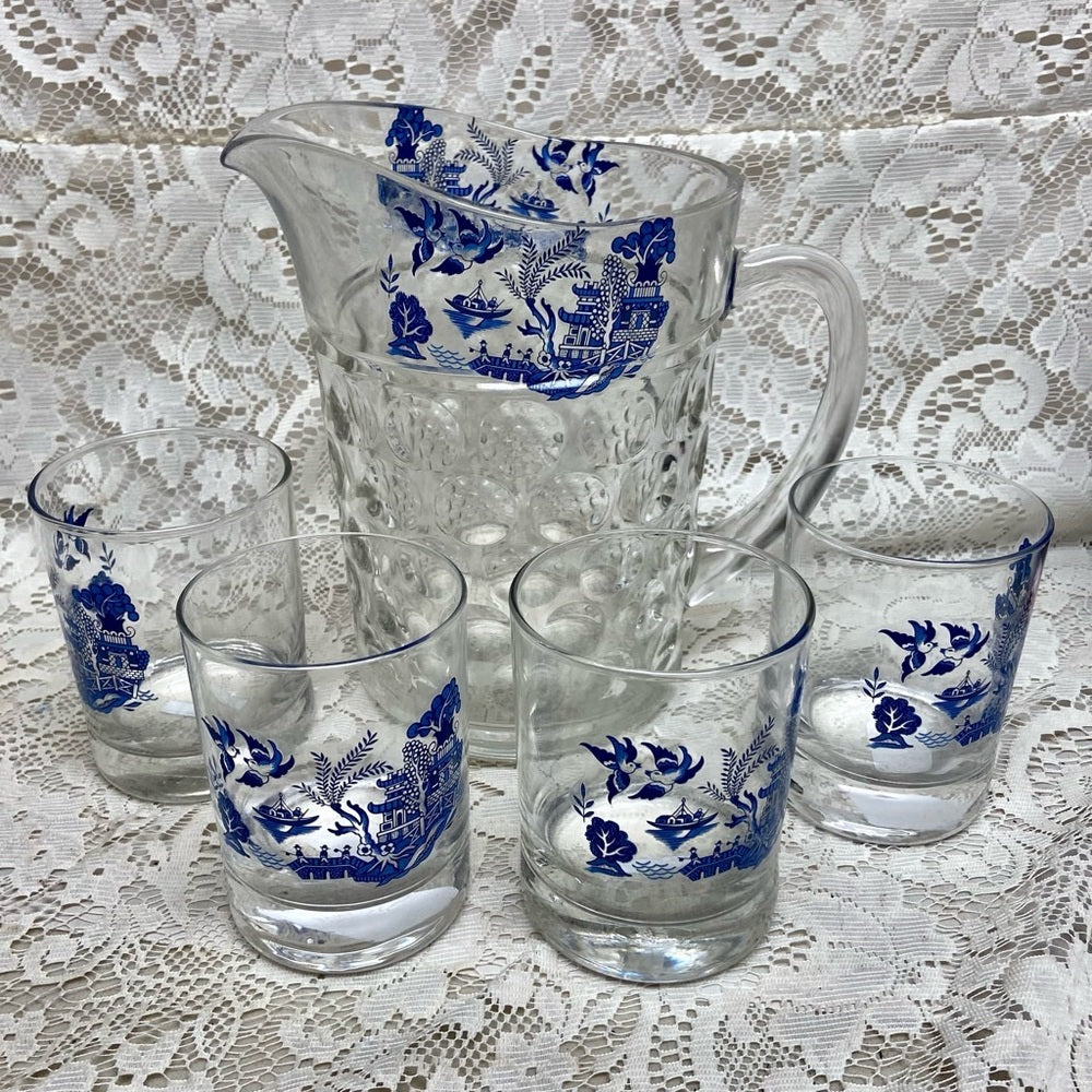 Vintage, Heavy Coin Dot Glass Blue Willow Pitcher
