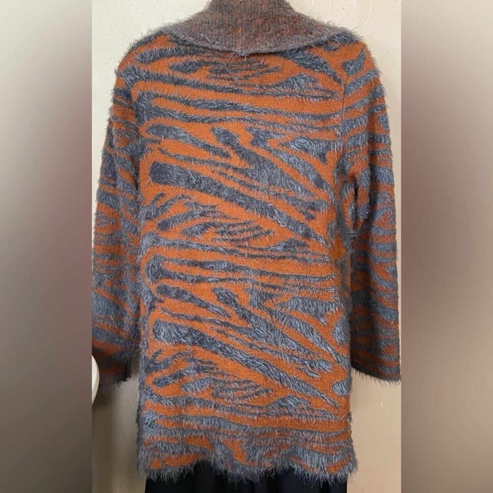 Black Rivet Wilson’s Leather Orange Gray Sweater Cardigan