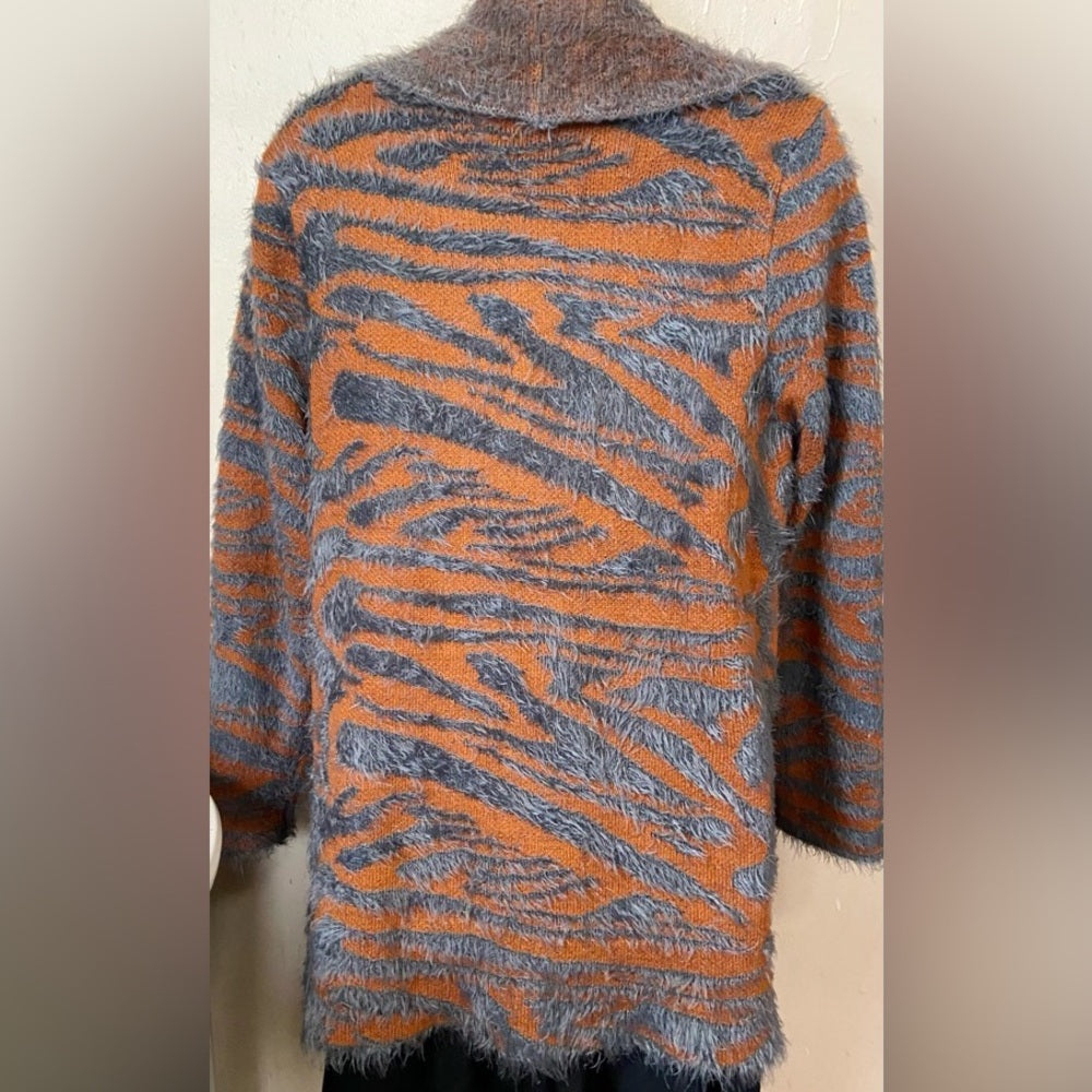 Black Rivet Wilson’s Leather Orange Gray Sweater Cardigan