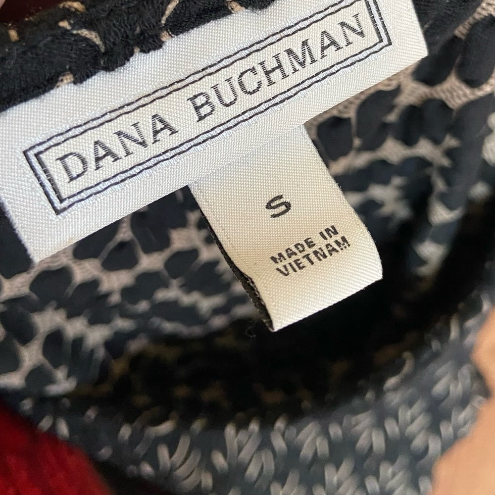 Dana Buchman Black -Tan Pull over Stretch Tunic Blouse. (S)