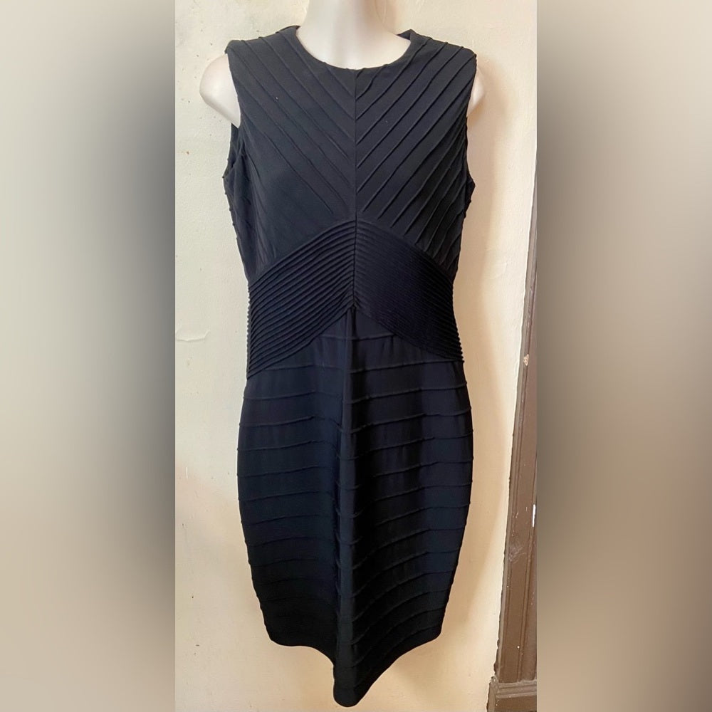 Calvin Klein, Elegant and Stylish Black Dress Size 6