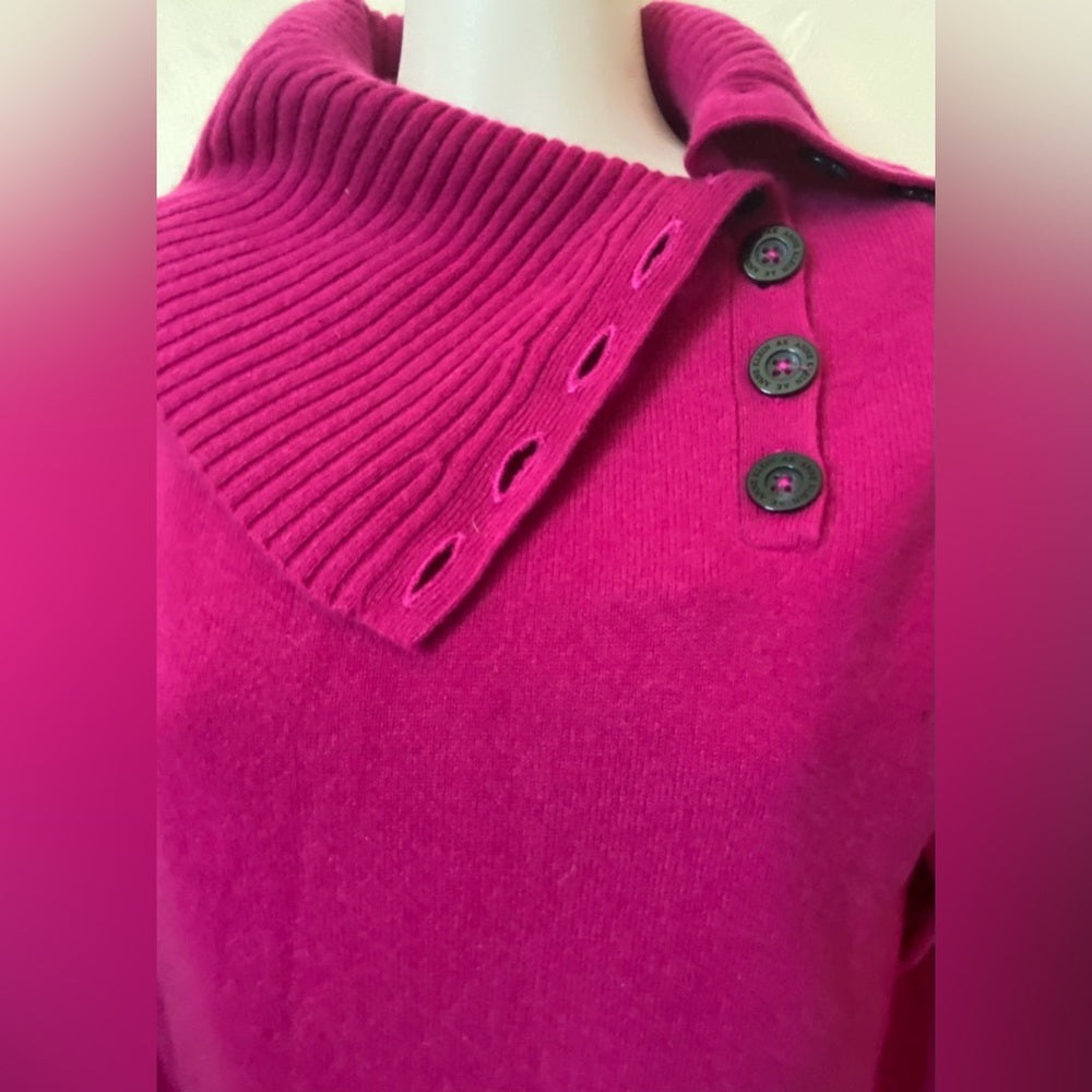 Anne Klein, Fuchsia Buttoned Collar Pull Over Sweater. (SP)
