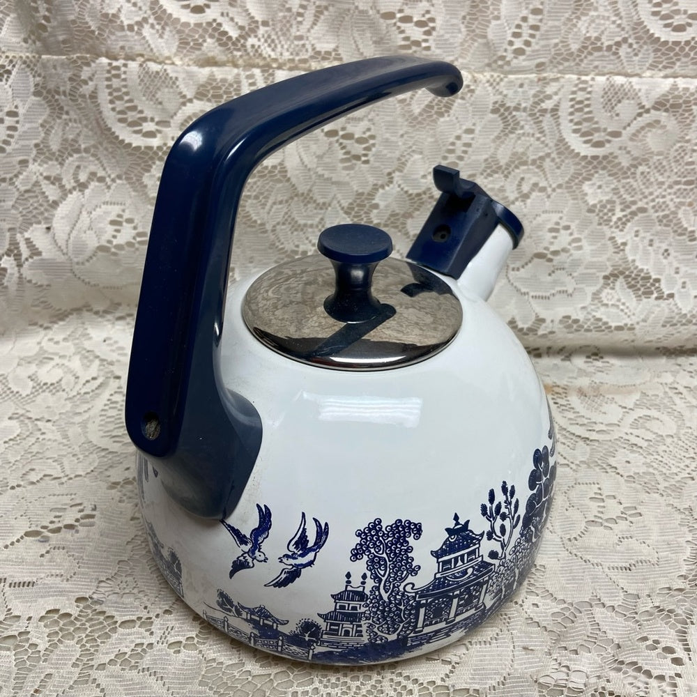 Vintage, Heritage Mint,  Blue Willow Enamelware Tea Kettle 9n W x 7.5in H