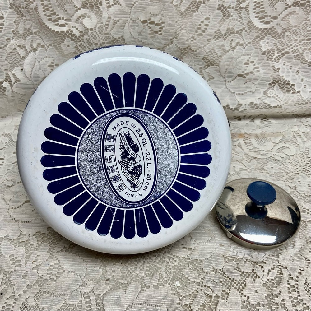Vintage, Heritage Mint,  Blue Willow Enamelware Tea Kettle 9n W x 7.5in H