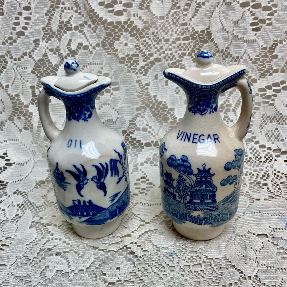 Vintage, Rare 11-pc Blue Willow Condiment Set.