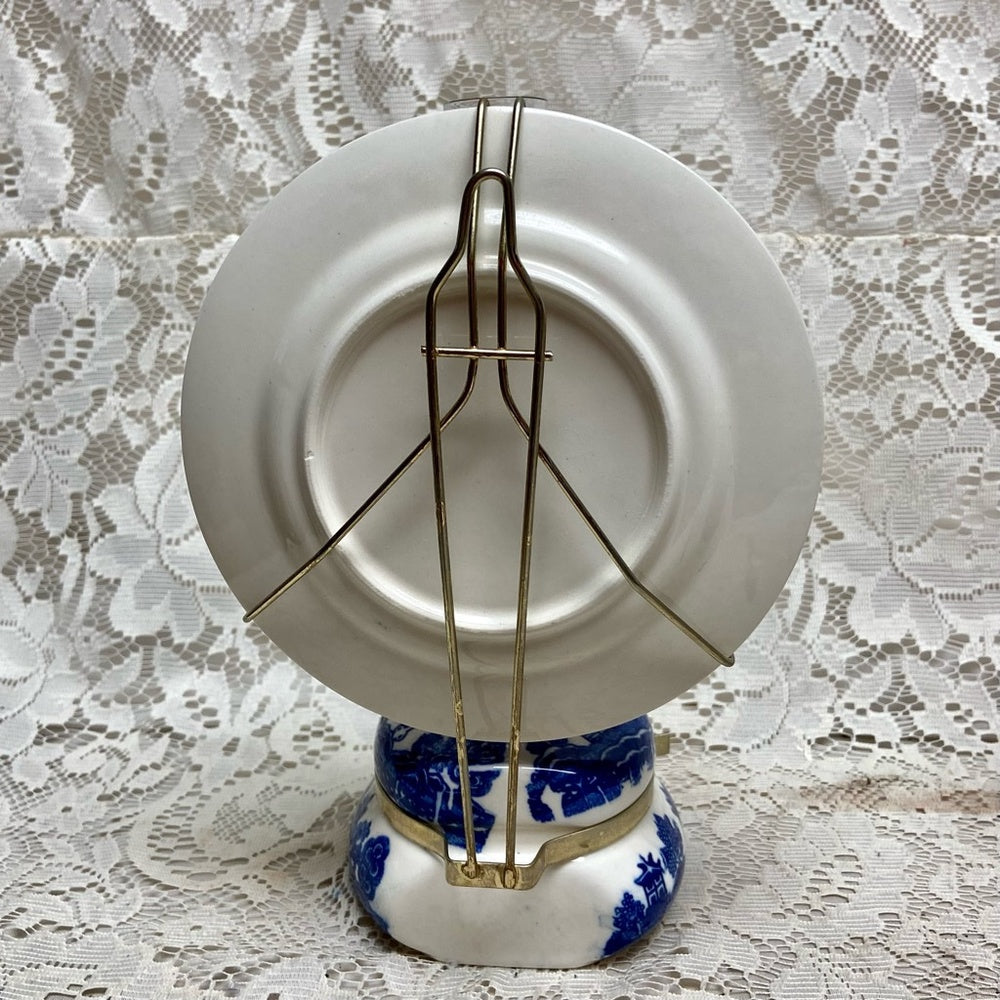Vintage, Rare,  Beautiful 4-pc Blue Willow Oil Lamp with Reflector 9in x 6in