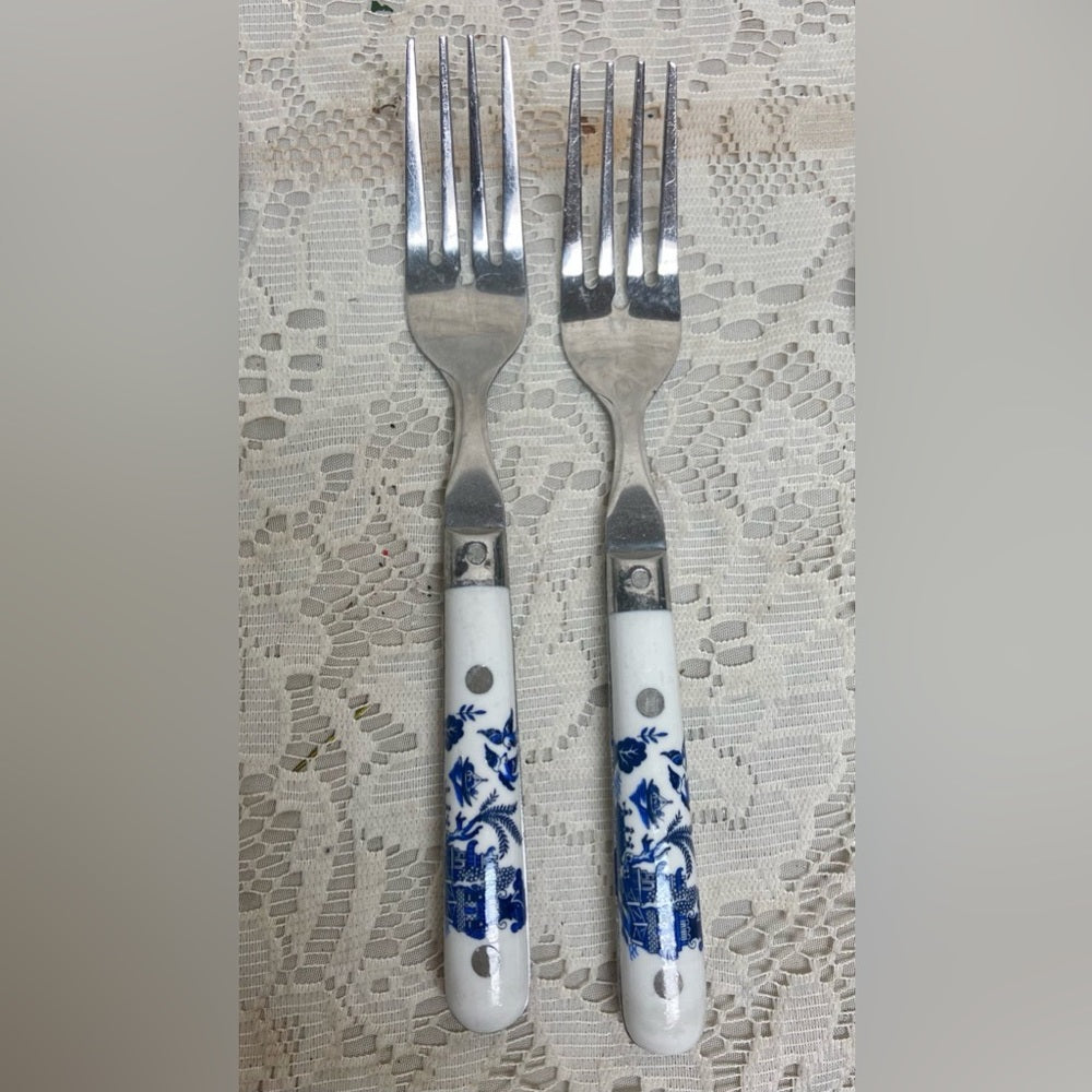Vintage, Carnival, Thailand, Good Quality 10-pc Blue Willow Flatware, Svc for 2