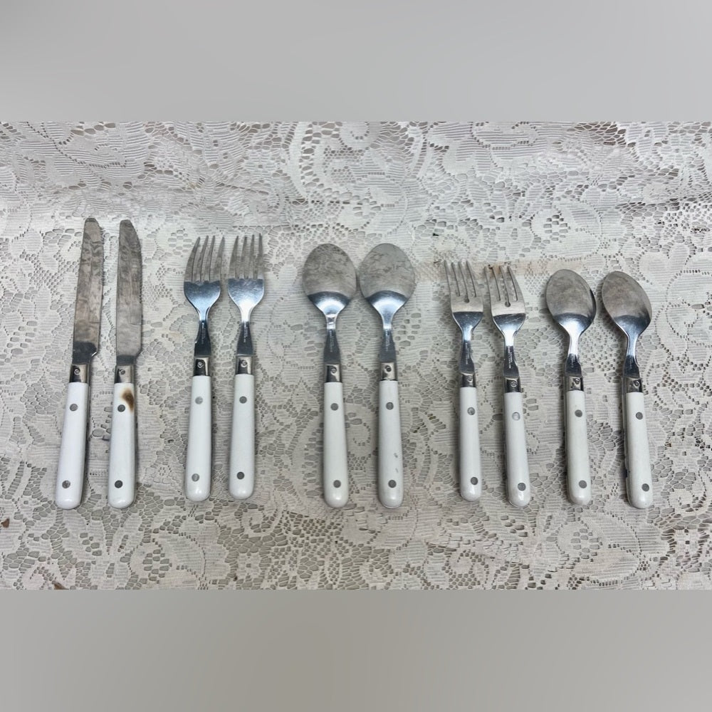 Vintage, Carnival, Thailand, Good Quality 10-pc Blue Willow Flatware, Svc for 2