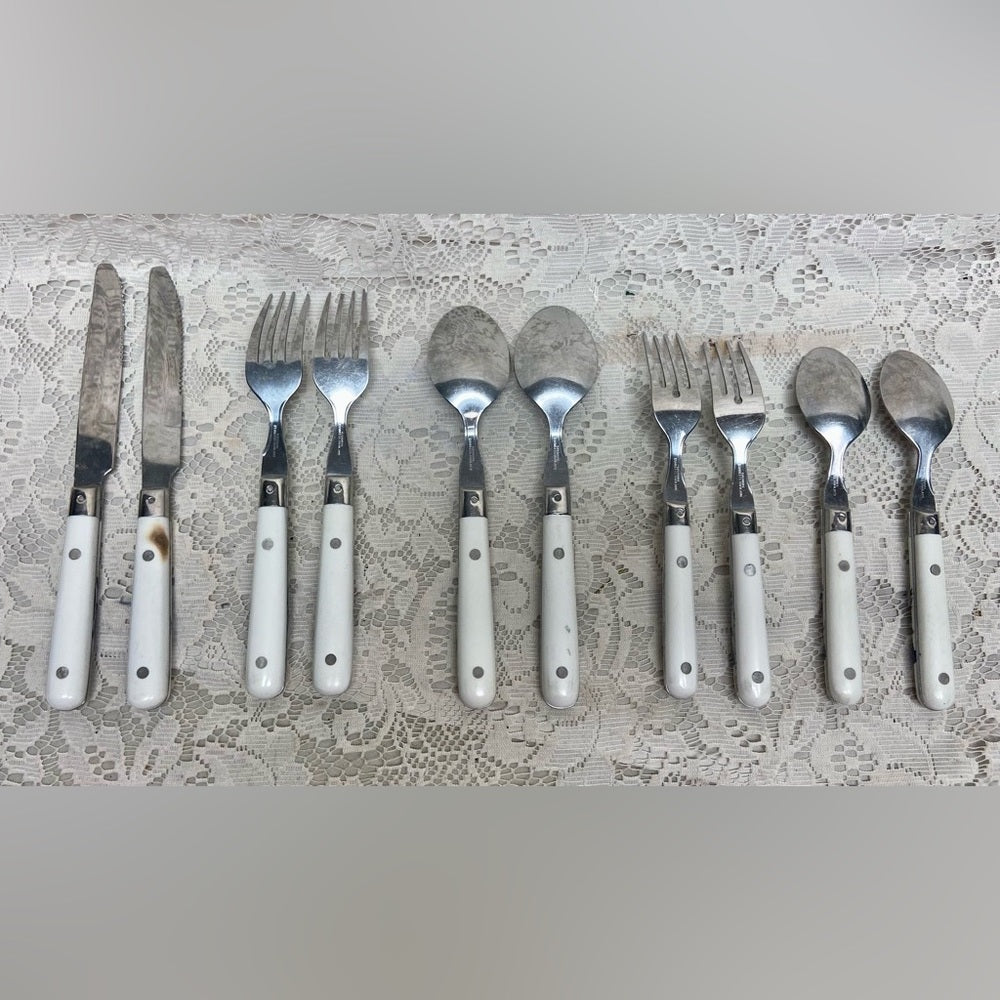 Vintage, Carnival, Thailand, Good Quality 10-pc Blue Willow Flatware, Svc for 2
