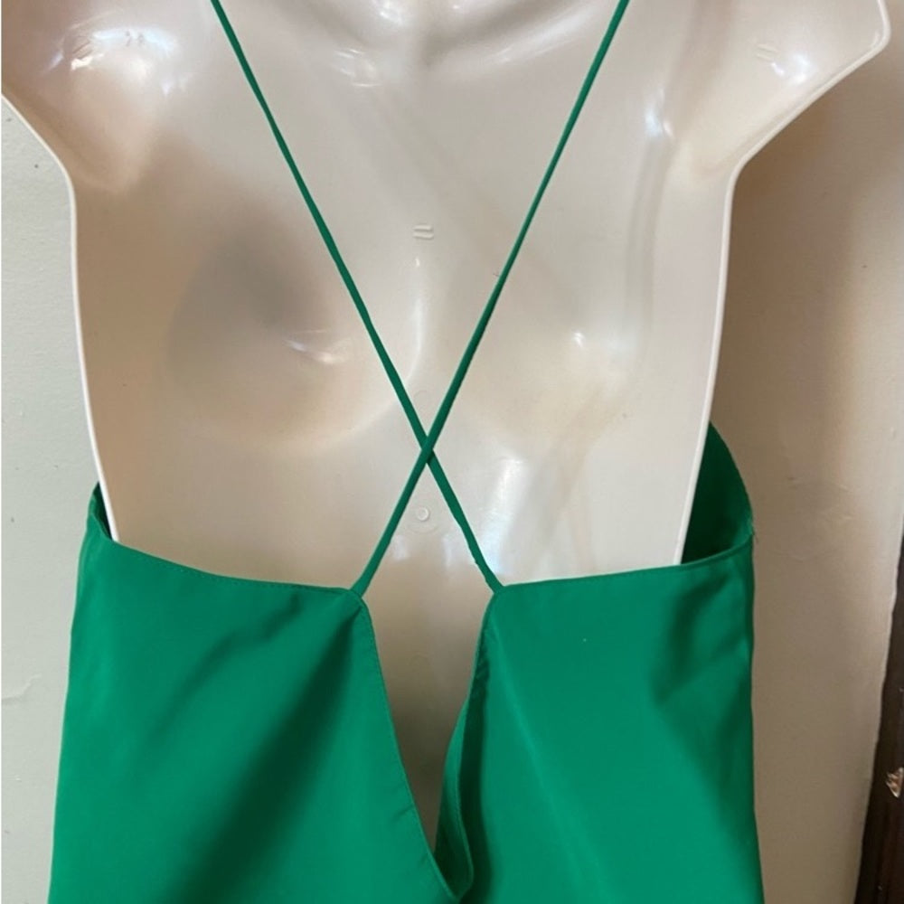 Beautiful,  Green Hi-slit, Backless Nightgown (M)
